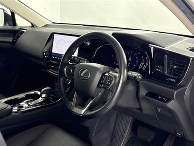 صورة مصغرة 17 لـ 2023 Lexus NX