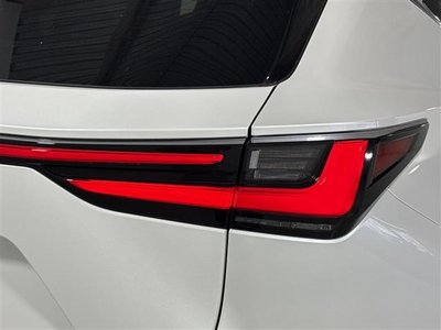 صورة مصغرة 40 لـ 2023 Lexus NX