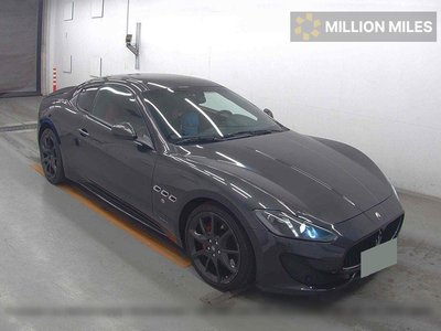 MASERATI GRANTURISMO - 1