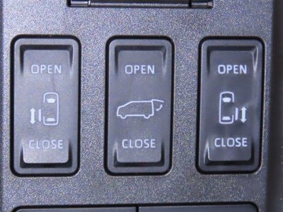 2025 Toyota ALPHARD — миниатюра 16