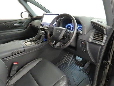 2025 Toyota ALPHARD — миниатюра 12