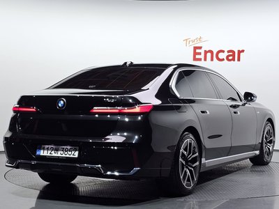 2022 BMW 7 SERIES 照片 2