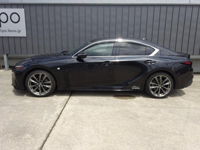 2021 Lexus IS 照片 6