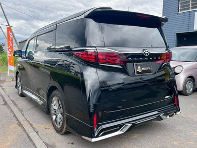 TOYOTA ALPHARD - 8