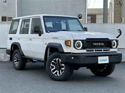 TOYOTA LAND CRUISER 70