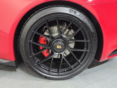 صورة 8 لـ 2017 Porsche 911