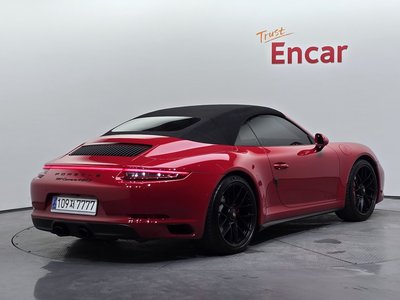 صورة 3 لـ 2017 Porsche 911