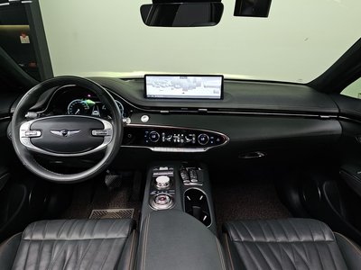 2022 Genesis GV70 photo 5