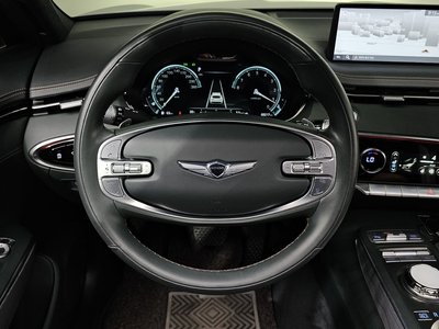 2022 Genesis GV70 thumbnail 13