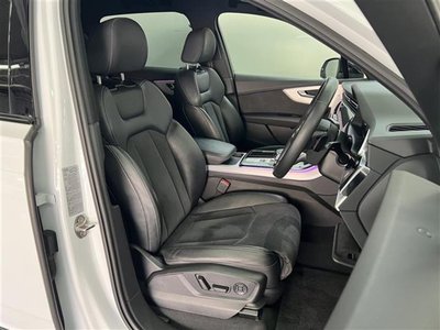 صورة 3 لـ 2022 AUDI Q7