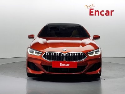 BMW 8 SERIES - 2