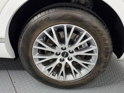 2023 Genesis GV80 photo 8
