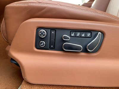 صورة مصغرة 29 لـ 2017 Bentley BENTAYGA