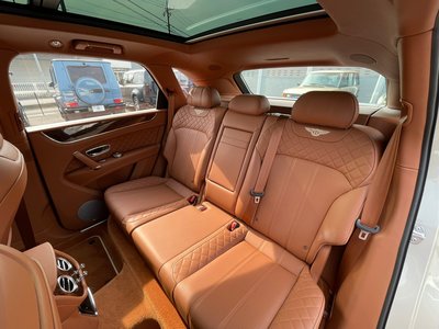 صورة مصغرة 31 لـ 2017 Bentley BENTAYGA
