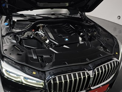 BMW 7 SERIES - 7