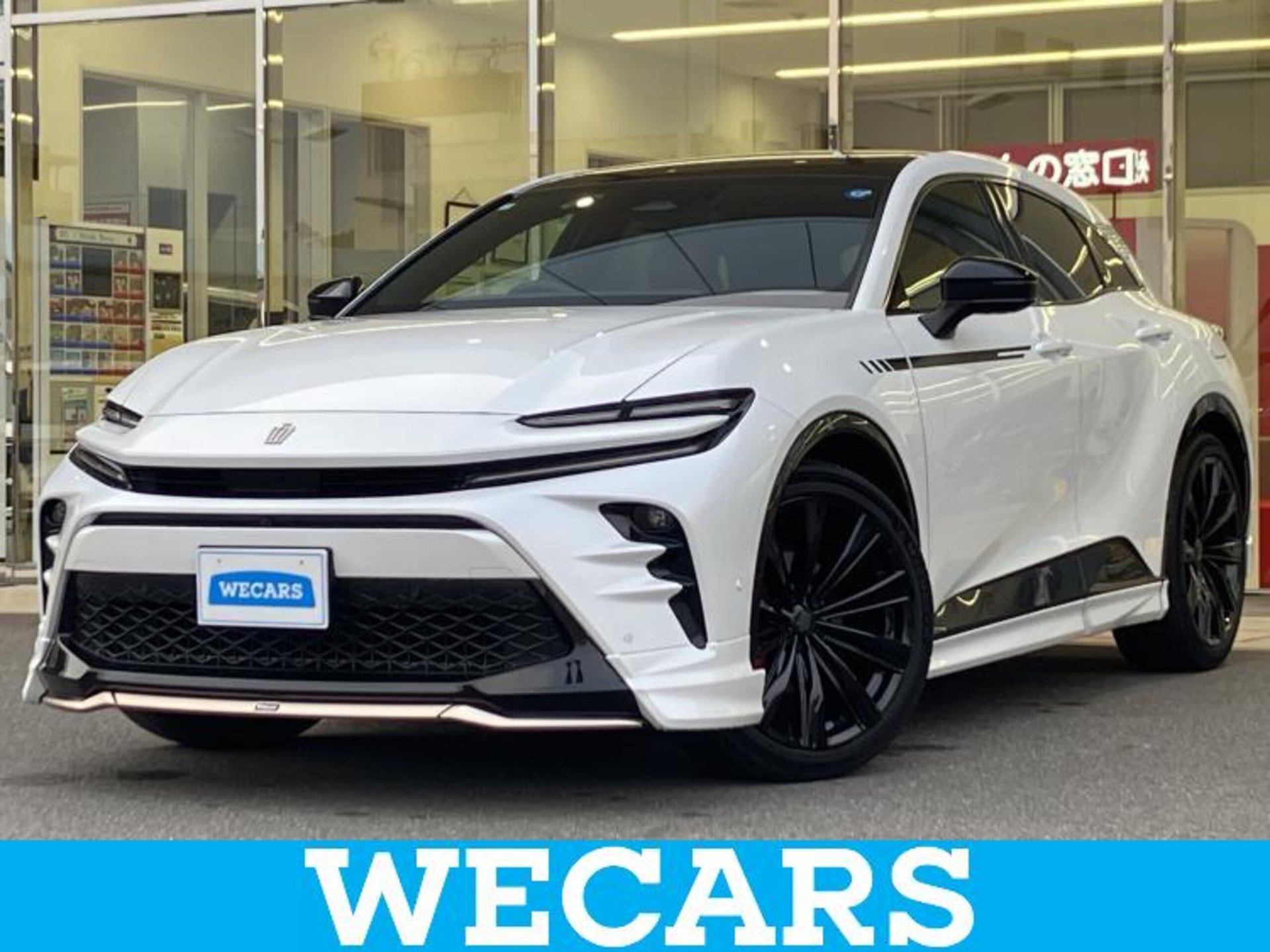 TOYOTA CROWN SPORT - View 1