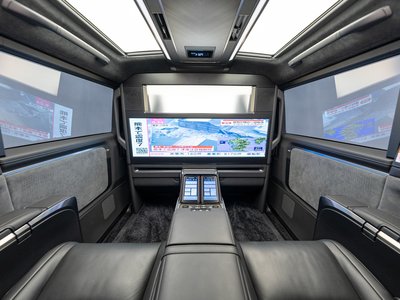 2024 Lexus LM — миниатюра 36