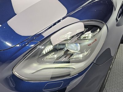 2019 Porsche PANAMERA 照片 9