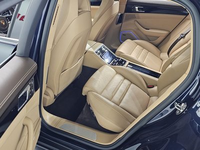 2019 Porsche PANAMERA 缩略图 18