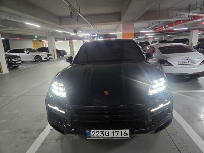 PORSCHE CAYENNE - 2
