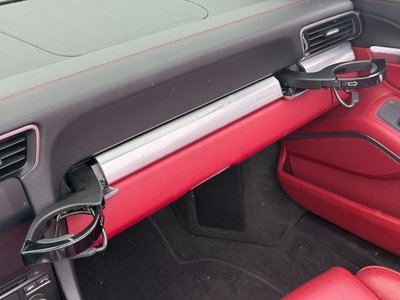 2017 Porsche 911 thumbnail 15