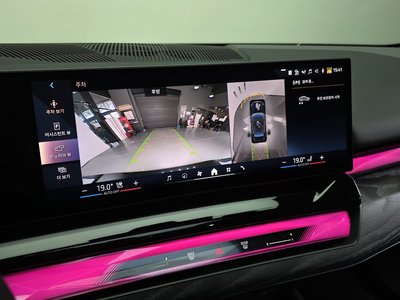 2025 BMW 5 SERIES 缩略图 16