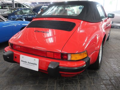 PORSCHE 911 - 8
