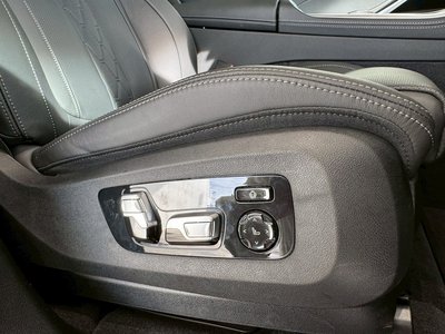 2026 BMW X5 缩略图 12