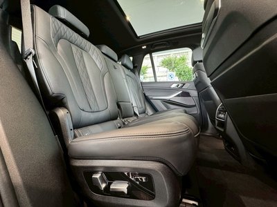 2026 BMW X5 缩略图 18