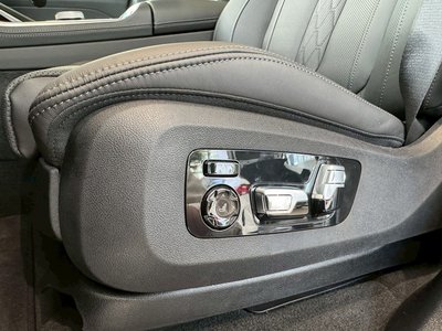 2026 BMW X5 缩略图 17
