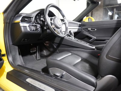 PORSCHE 911 - 10