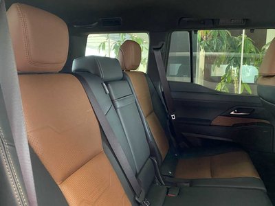 صورة مصغرة 38 لـ 2025 Lexus GX