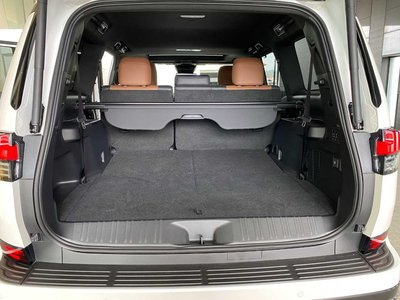 صورة مصغرة 41 لـ 2025 Lexus GX