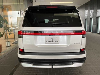 صورة 7 لـ 2025 Lexus GX