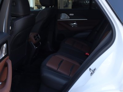 2025 Mercedes-BENZ GLE AMG — миниатюра 18