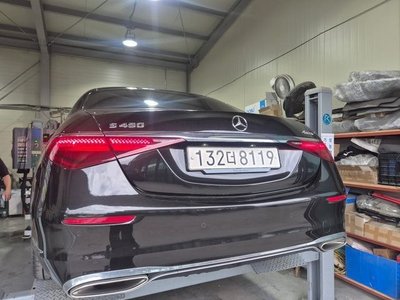 MERCEDES-BENZ S-CLASS - 2
