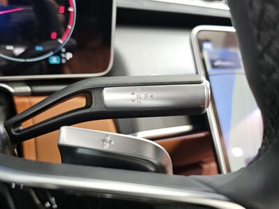 MERCEDES-BENZ S-CLASS - 9