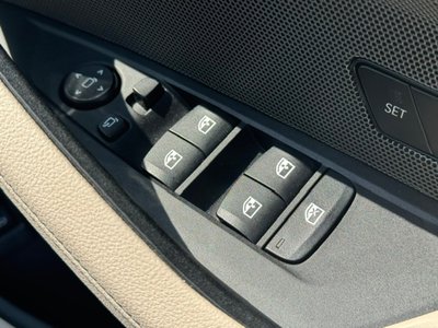 2025 BMW I4 缩略图 20