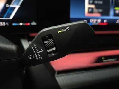 صورة مصغرة 28 لـ 2025 BMW 5 SERIES