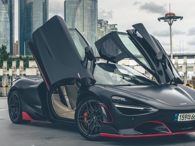 MCLAREN 720S
