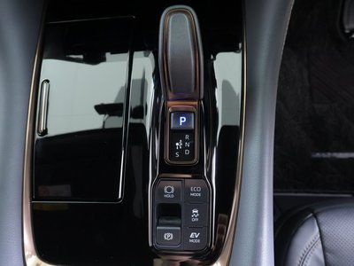 2024 Toyota ALPHARD thumbnail 25