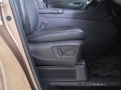 2024 Toyota ALPHARD thumbnail 41