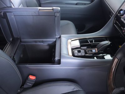 2024 Toyota ALPHARD thumbnail 37