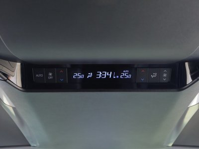 2024 Toyota ALPHARD thumbnail 31