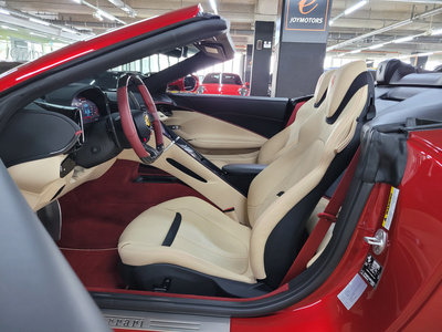 FERRARI ROMA - 10