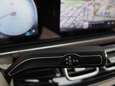 MERCEDES-BENZ GLS - 9