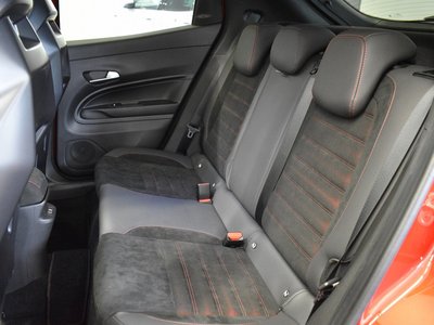 صورة 15 لـ 2025 ALFA Romeo JUNIOR