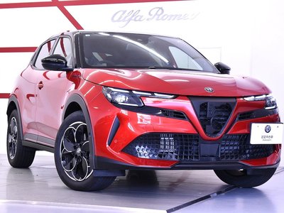صورة 1 لـ 2025 ALFA Romeo JUNIOR