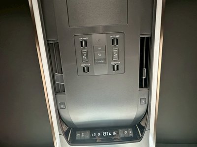 2024 TOYOTA ALPHARD 缩略图 36