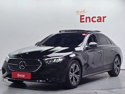 MERCEDES-BENZ E-CLASS - 1